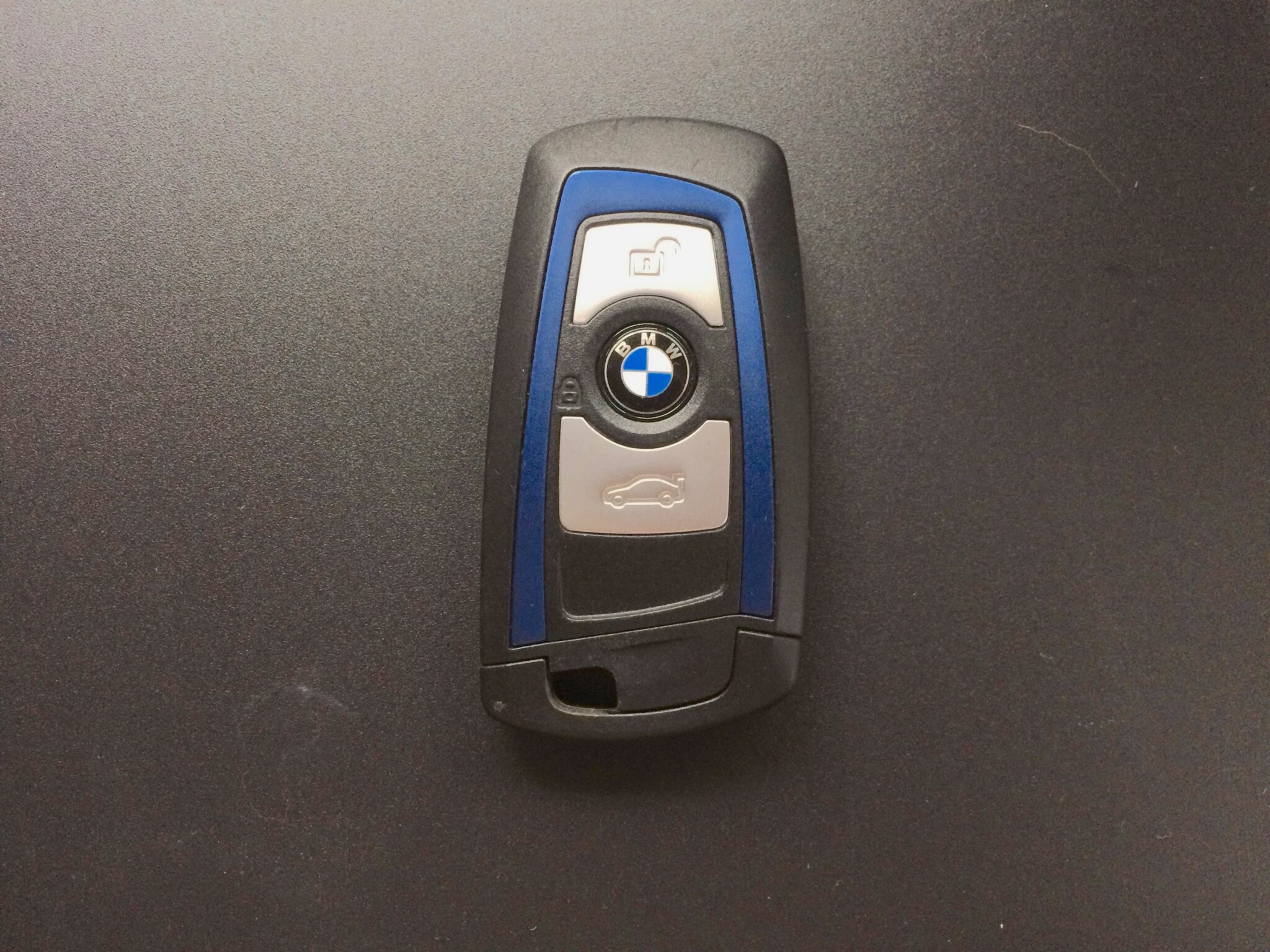 bmw 3 series key battery replacement